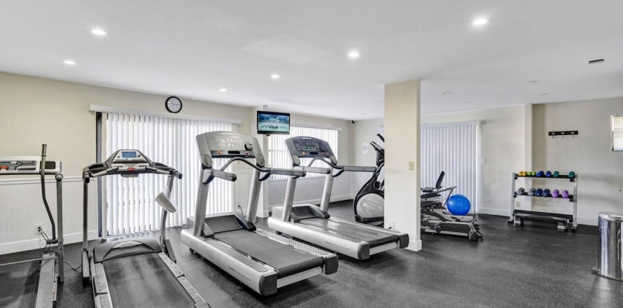 Condo in Hillsboro Beach, Florida, 2 bedrooms  № 832908