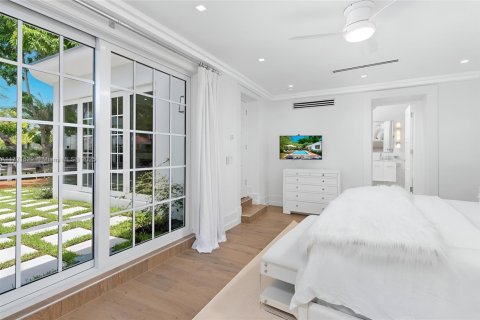 Villa ou maison à vendre à Miami Beach, Floride: 3 chambres, 256.5 m2 № 1691788 - photo 25