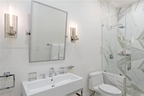 Villa ou maison à vendre à Miami Beach, Floride: 3 chambres, 256.5 m2 № 1691788 - photo 23