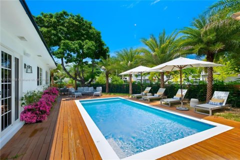 Villa ou maison à vendre à Miami Beach, Floride: 3 chambres, 256.5 m2 № 1691788 - photo 28