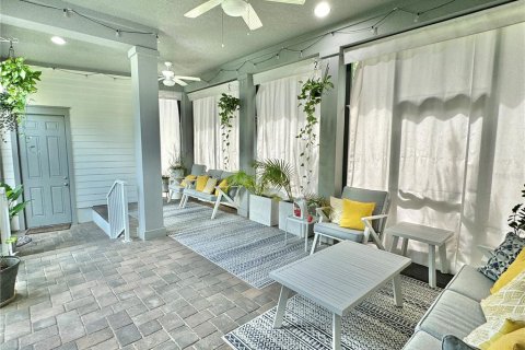 Villa ou maison à louer à Orlando, Floride: 4 chambres, 235.14 m2 № 2095995 - photo 30