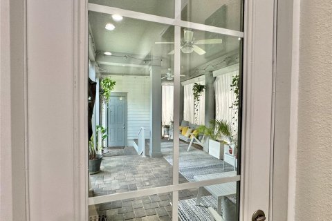 Villa ou maison à louer à Orlando, Floride: 4 chambres, 235.14 m2 № 2095995 - photo 29
