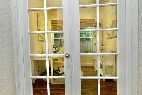 Villa ou maison à louer à Orlando, Floride: 4 chambres, 235.14 m2 № 2095995 - photo 23