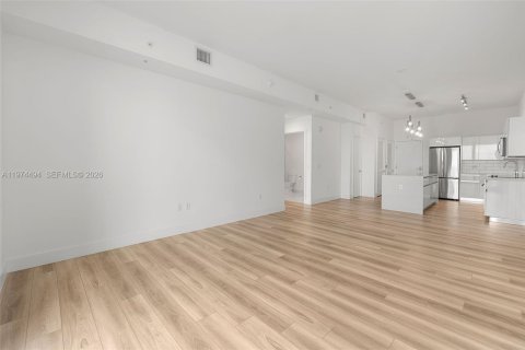 Apartment in Hallandale Beach, Florida 1 bedroom, 79.8 sq.m. № 2042931 - photo 10