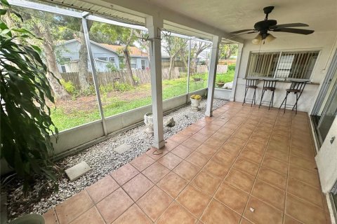House in New Port Richey, Florida 2 bedrooms, 141.12 sq.m. № 1918567 - photo 20
