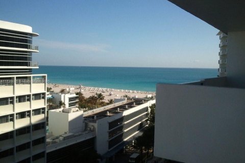 Condominio en venta en Miami Beach, Florida, 49.24 m2 № 1874305 - foto 13