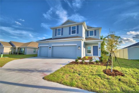 House in Davenport, Florida 4 bedrooms, 202.81 sq.m. № 2363277