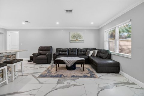 Villa ou maison à vendre à Largo, Floride: 3 chambres, 107.02 m2 № 2093242 - photo 6