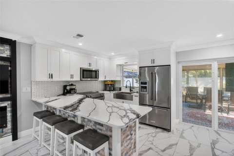 Villa ou maison à vendre à Largo, Floride: 3 chambres, 107.02 m2 № 2093242 - photo 4