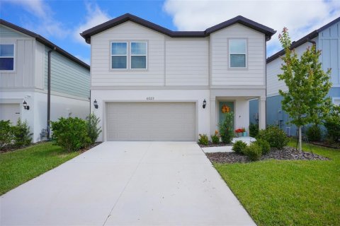 Villa ou maison à vendre à Apollo Beach, Floride: 4 chambres, 214.88 m2 № 2420581 - photo 2