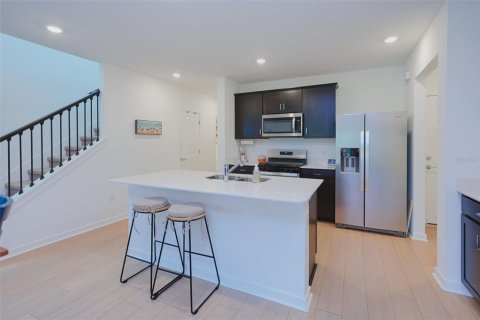 Villa ou maison à vendre à Apollo Beach, Floride: 4 chambres, 214.88 m2 № 2420581 - photo 5