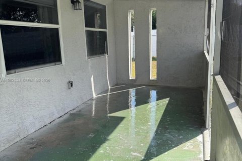 Casa en alquiler en Port St. Lucie, Florida, 2 dormitorios, 101.17 m2 № 2008901 - foto 13