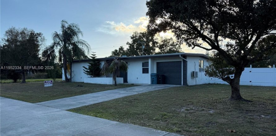 Casa en Port St. Lucie, Florida 2 dormitorios, 101.17 m2 № 2008901