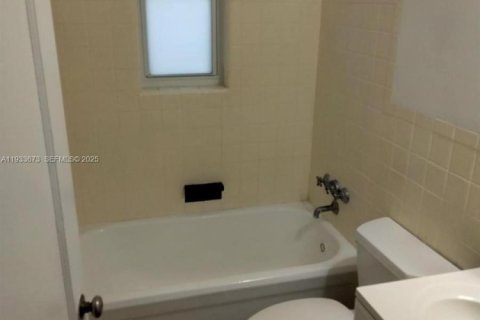 Apartment in Miami Beach, Florida № 2035227 - photo 3