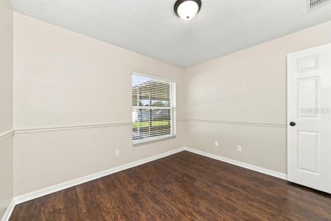 House in Clermont, Florida 3 bedrooms, 123.93 sq.m. № 2396161 - photo 13