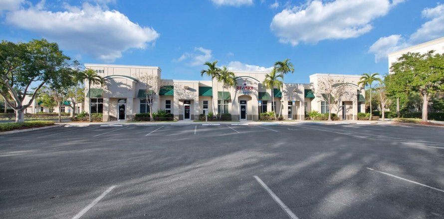 Immobilier commercial à Coconut Creek, Floride № 468012