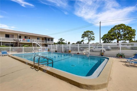 Condominio en venta en Venice, Florida, 2 dormitorios, 66.52 m2 № 1642951 - foto 3