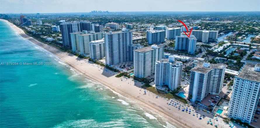 Condo in Fort Lauderdale, Florida, 2 bedrooms  № 1921652