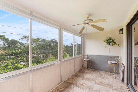 Condominio en venta en Davie, Florida, 1 dormitorio, 68.84 m2 № 2076878 - foto 19