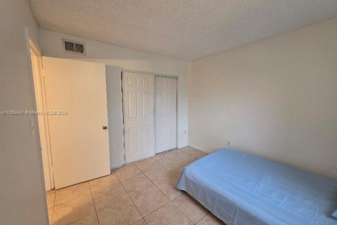 Appartement à louer à Miami, Floride: 2 chambres, 80.55 m2 № 1947680 - photo 10