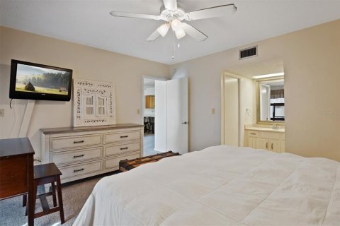 Condo in Lake Wales, Florida, 2 bedrooms  № 1723942 - photo 25