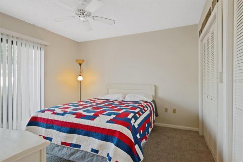 Condo in Lake Wales, Florida, 2 bedrooms  № 1723942 - photo 18