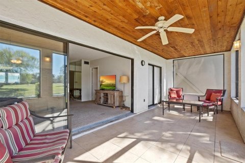 Condo in Lake Wales, Florida, 2 bedrooms  № 1723942 - photo 17