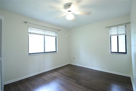 Casa en alquiler en Gainesville, Florida, 4 dormitorios, 176.7 m2 № 2106677 - foto 10