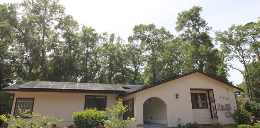 Casa en Gainesville, Florida 4 dormitorios, 176.7 m2 № 2106677