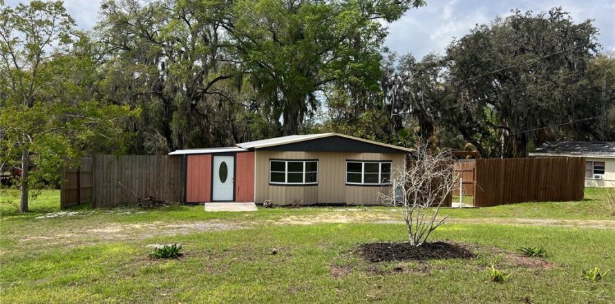 Villa ou maison à Keystone Heights, Floride 3 chambres, 89.19 m2 № 2101802