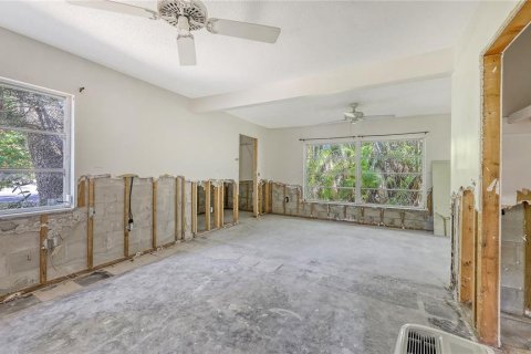 Villa ou maison à vendre à Anna Maria, Floride: 3 chambres, 177.63 m2 № 1745140 - photo 10