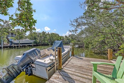 Villa ou maison à vendre à Anna Maria, Floride: 3 chambres, 177.63 m2 № 1745140 - photo 21