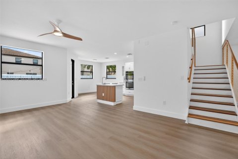 Villa ou maison à vendre à Homestead, Floride: 5 chambres, 310.29 m2 № 2146476 - photo 12