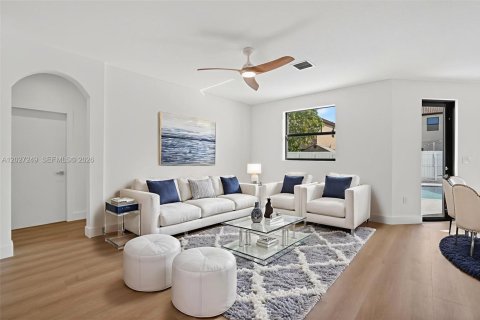 Villa ou maison à vendre à Homestead, Floride: 5 chambres, 310.29 m2 № 2146476 - photo 10