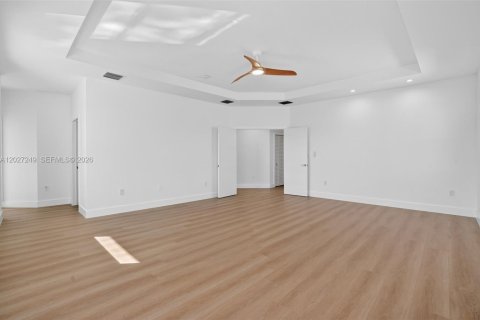 Villa ou maison à vendre à Homestead, Floride: 5 chambres, 310.29 m2 № 2146476 - photo 21