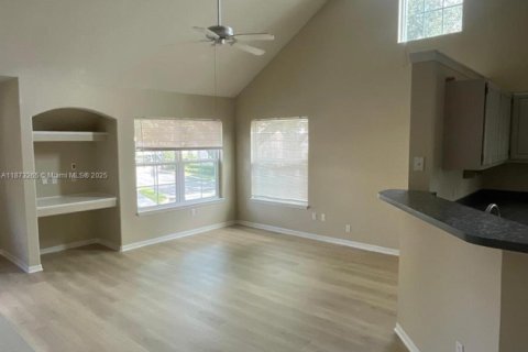 Condo in Orlando, Florida, 2 bedrooms  № 1981441 - photo 6