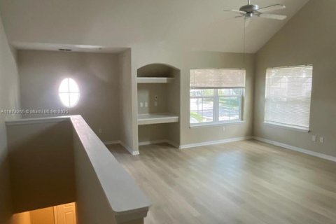 Condo in Orlando, Florida, 2 bedrooms  № 1981441 - photo 5