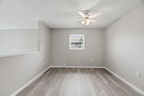 Casa en venta en Coconut Creek, Florida, 4 dormitorios, 196.49 m2 № 2242645 - foto 16
