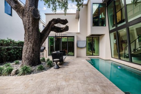 Casa en venta en Fort Lauderdale, Florida, 4 dormitorios, 368.26 m2 № 2420676 - foto 27
