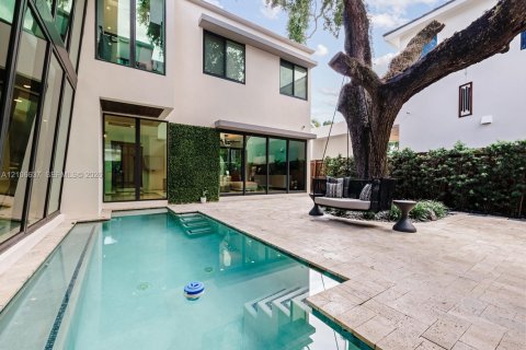Casa en venta en Fort Lauderdale, Florida, 4 dormitorios, 368.26 m2 № 2420676 - foto 12