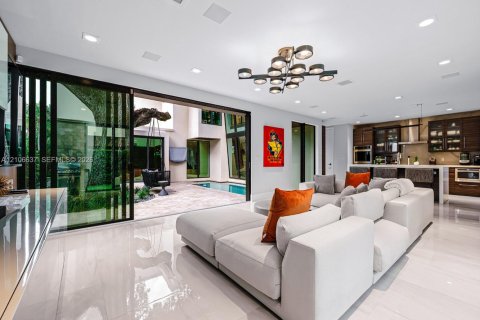 Casa en venta en Fort Lauderdale, Florida, 4 dormitorios, 368.26 m2 № 2420676 - foto 5