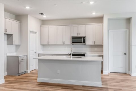 House in Riverview, Florida 4 bedrooms, 184.41 sq.m. № 1873807 - photo 6