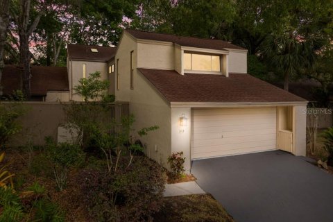 Townhouse in Longwood, Florida 4 bedrooms, 238.11 sq.m. № 1886211 - photo 1