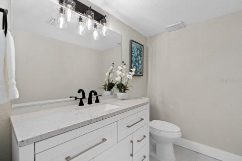 Townhouse in Longwood, Florida 4 bedrooms, 238.11 sq.m. № 1886211 - photo 18