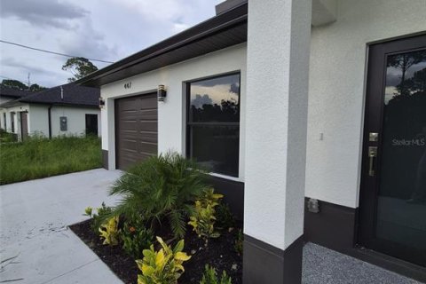 Villa ou maison à Lehigh Acres, Floride 3 chambres, 101.26 m2 № 2334085
