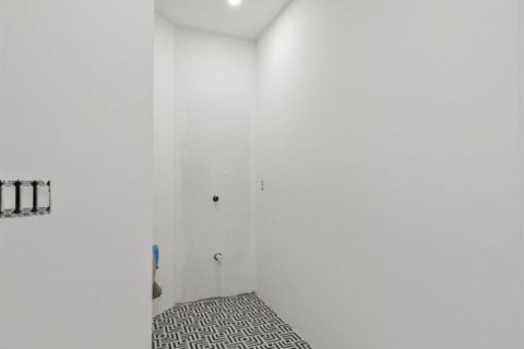 House in Boca Raton, Florida 7 bedrooms, 768.86 sq.m. № 2088404 - photo 20