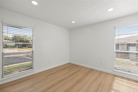 Apartamento en alquiler en Ocala, Florida, 2 dormitorios, 80.64 m2 № 1904701 - foto 9