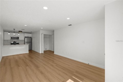 Apartamento en alquiler en Ocala, Florida, 2 dormitorios, 80.64 m2 № 1904701 - foto 7