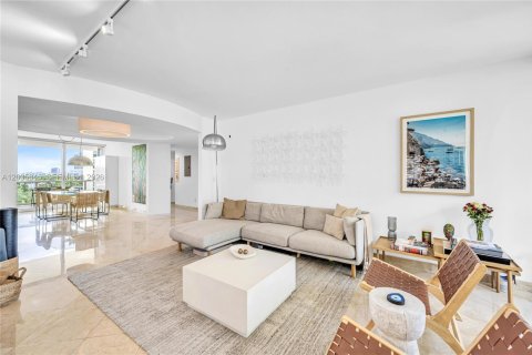 Condo in Sunny Isles Beach, Florida, 3 bedrooms  № 2273384 - photo 8