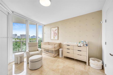 Condo in Sunny Isles Beach, Florida, 3 bedrooms  № 2273384 - photo 22